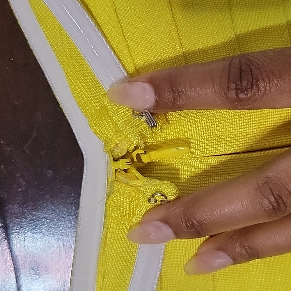 Yellow bandage dress - Picture 7 of 10